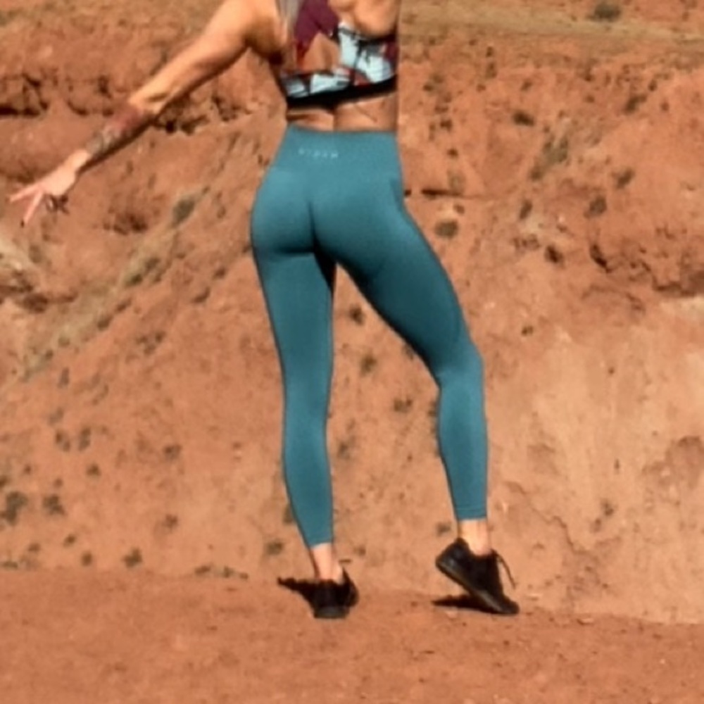 NVGTN Teal Leggings